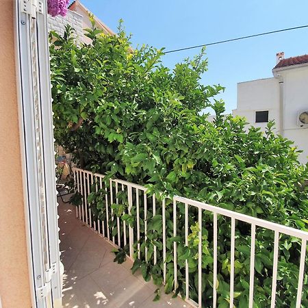 חוואר Apartments Roso - Zf Hvar חדר תמונה