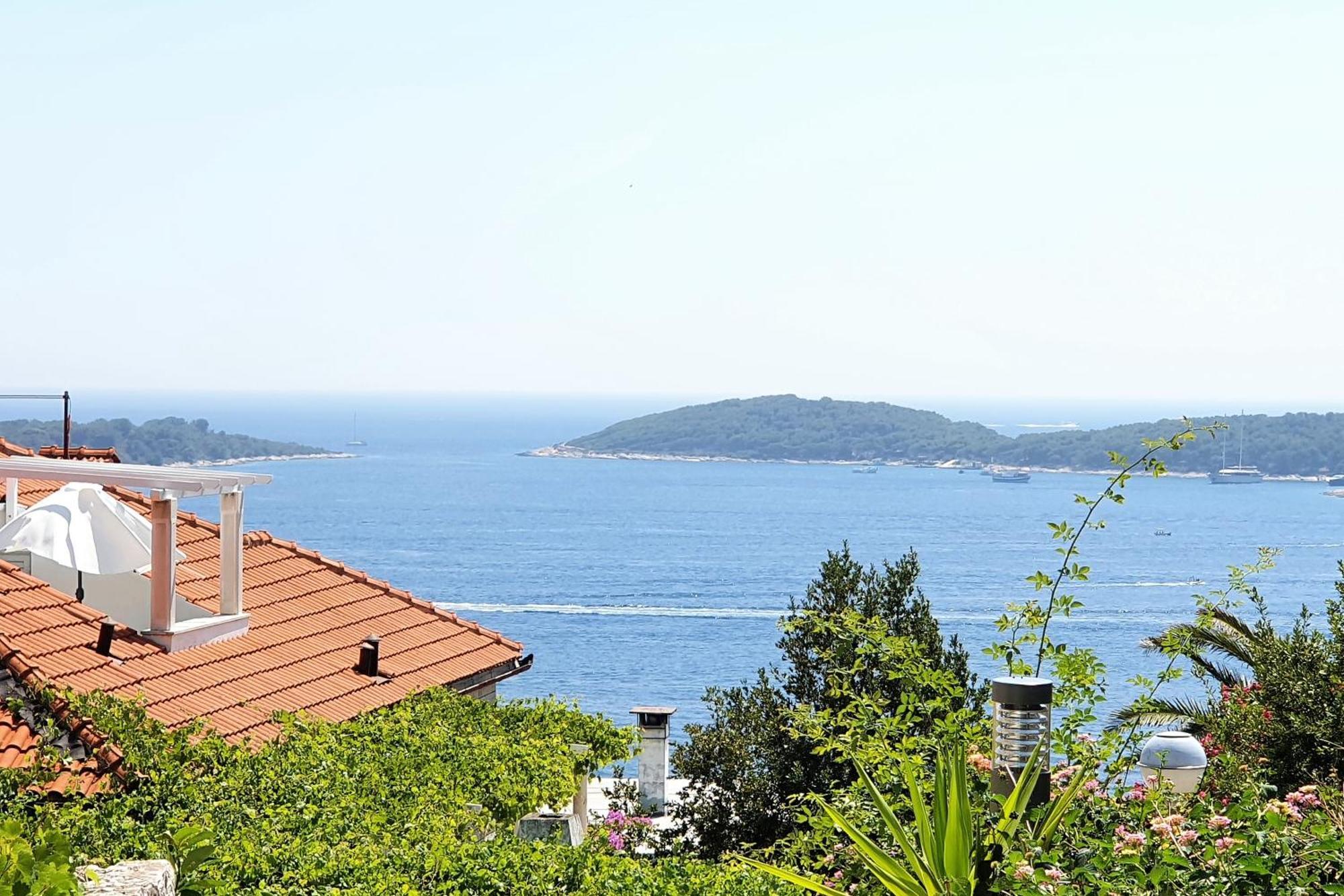 חוואר Apartments Roso - Zf Hvar חדר תמונה