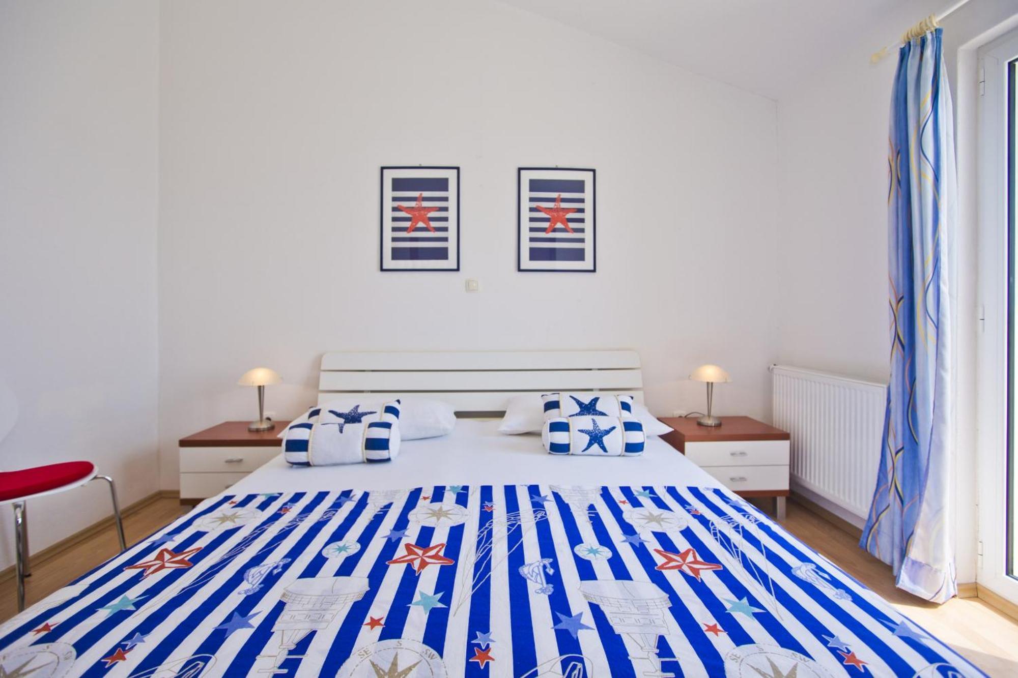 חוואר Apartments Roso - Zf Hvar מראה חיצוני תמונה